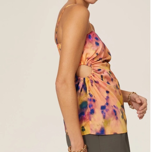 🆕 Rokh Gathered Waist Top - Picture 2 of 5